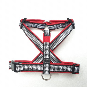 Zwart band rode voering