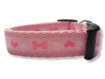 Halsband lichtroze 1